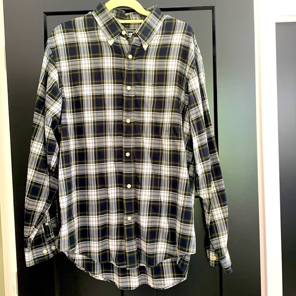 Consensus Navy/Green/White Plaid Men’s Long Sleeve Shirt w/Yellow Stripes.Size L